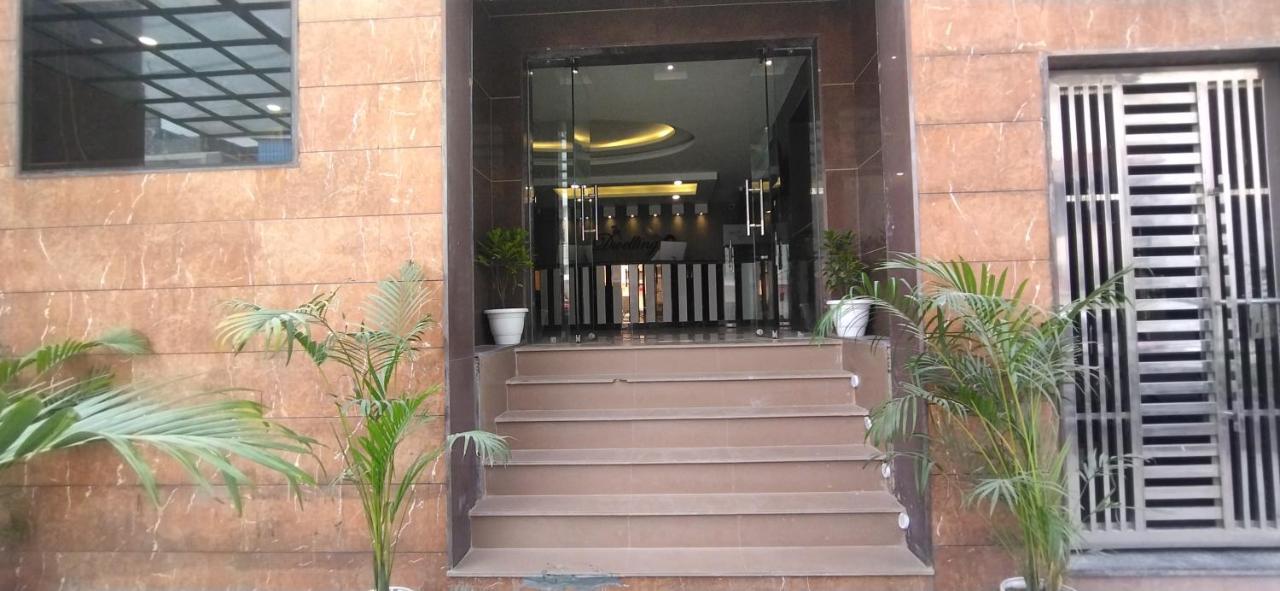 The Dwelling Inn Greater Noida Dış mekan fotoğraf